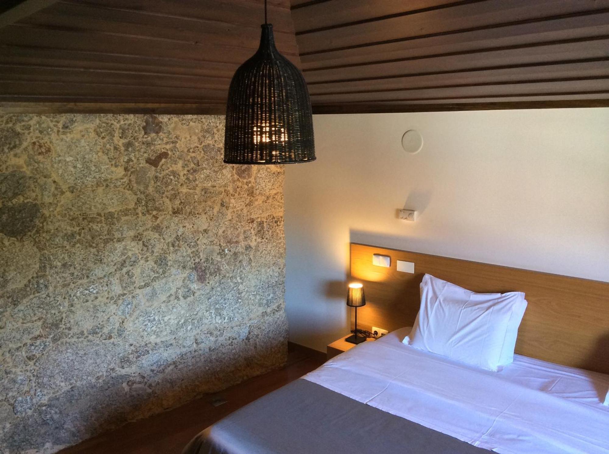 Hotel Rural Alves - Braga - Casa Alves De Torneiros Penso Rom bilde